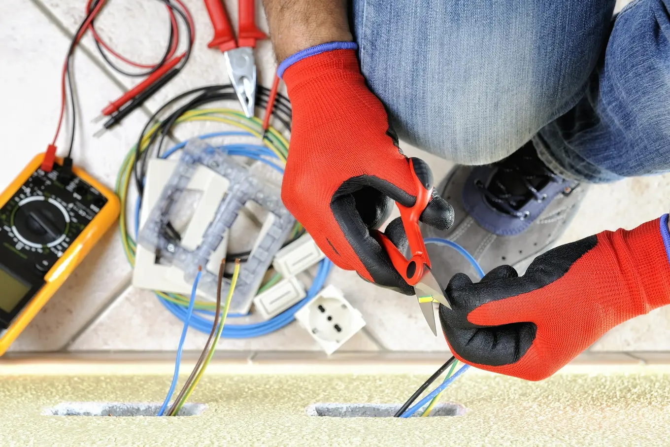 montaż instalacji elektrycznej